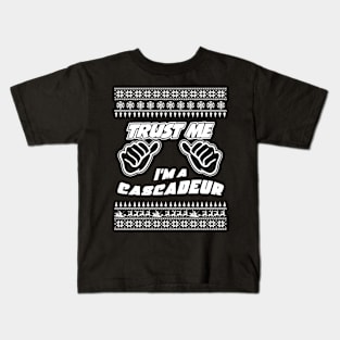 Trust me, i’m a CASCADEUR – Merry Christmas Kids T-Shirt